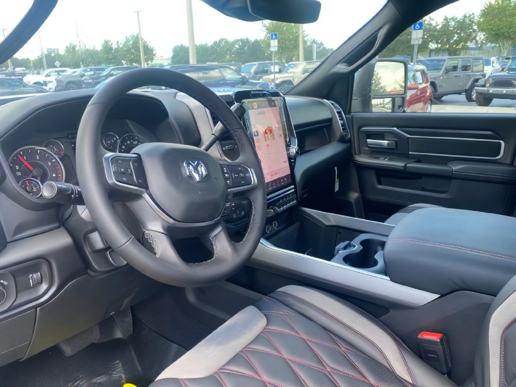 Used 2025 RAM 2500 Big Horn AWD/4WD image 14