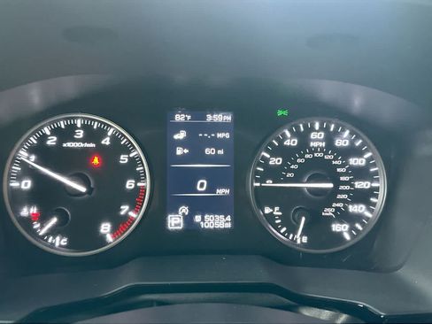 Used 2025 Subaru Outback AWD/4WD image 16