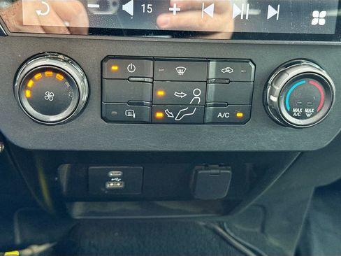 Used 2021 Ford F250 XLT image 16