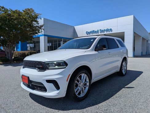 Used 2024 Dodge Durango GT AWD/4WD image 4