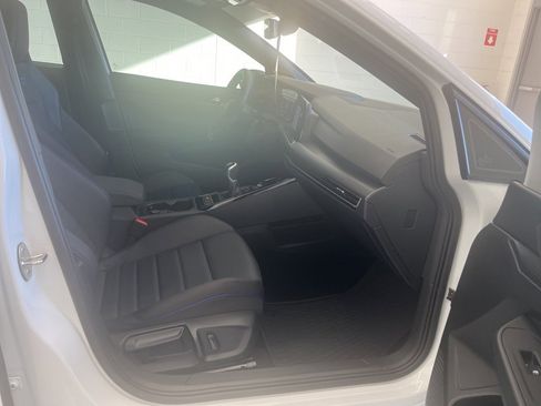 Certified 2024 Volkswagen Golf R w/ MDO Package image 39