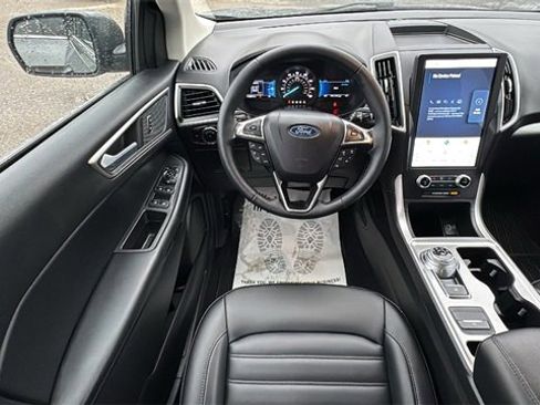 Certified 2024 Ford Edge SEL w/ Convenience Package image 13