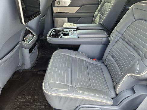 Used 2020 Lincoln Navigator Black Label image 28