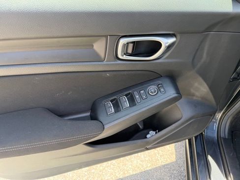 Used 2025 Honda Civic Sport image 21