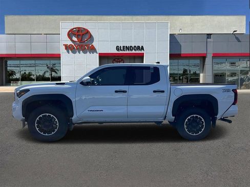 New 2026 Toyota Tacoma TRD Off-Road AWD/4WD image 6