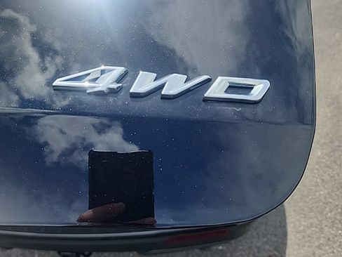 Used 2023 Ford Explorer XLT w/ Equipment Group 202A AWD/4WD image 12