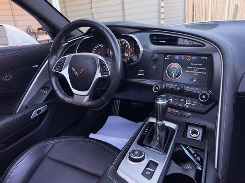 Used 2019 Chevrolet Corvette Stingray Coupe w/ 1LT image 11