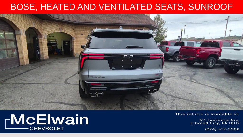 Used 2024 Chevrolet Traverse RS FWD image 8