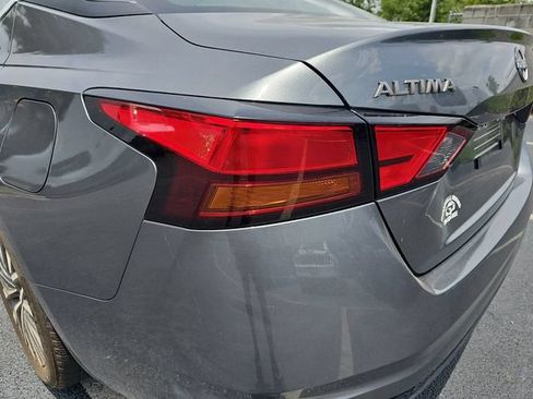 Used 2023 Nissan Altima 2.5 SV FWD image 36
