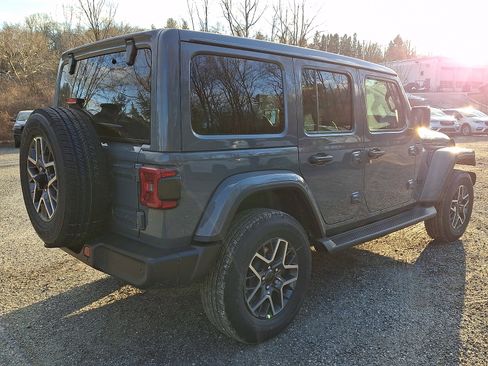 New 2026 Jeep Wrangler Sahara image 3