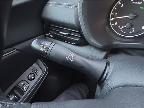 Used 2024 Nissan Sentra SV w/ All-Weather Package image 17