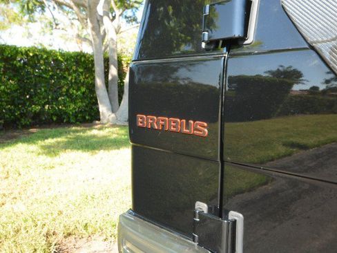 Used 2015 Mercedes-Benz G 63 AMG 4MATIC image 14