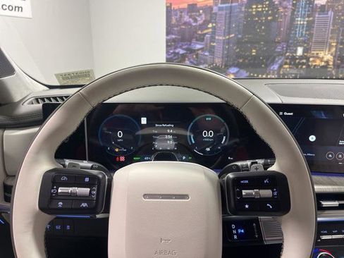 New 2025 Hyundai Santa Fe Calligraphy image 13