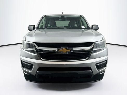 Used 2018 Chevrolet Colorado W/T RWD image 2