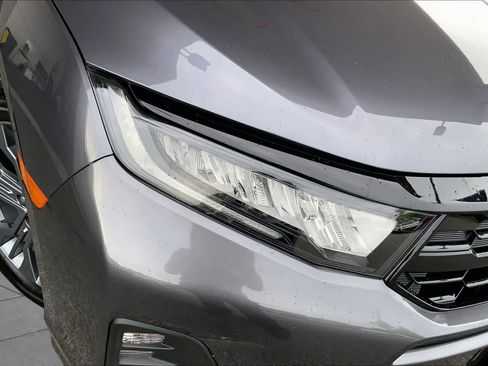Used 2025 Honda Odyssey Touring image 27