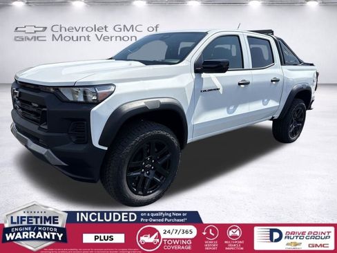New 2025 Chevrolet Colorado Trail Boss w/ Midnight Edition AWD/4WD image 1