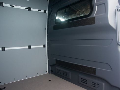 New 2025 Mercedes-Benz Sprinter 4500 image 35