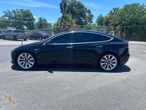 Used 2018 Tesla Model 3 Performance AWD/4WD image 2