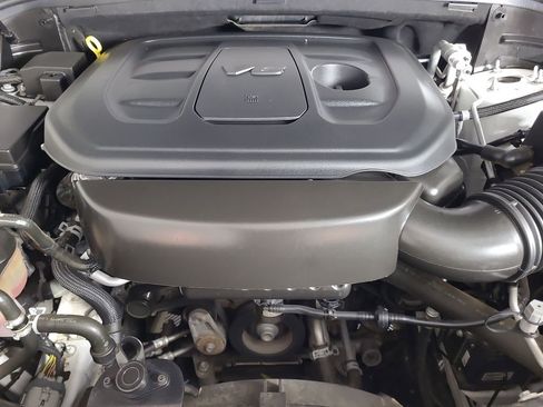 Used 2020 Jeep Grand Cherokee Altitude image 25