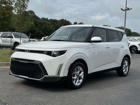 Used 2023 Kia Soul LX w/ Option Group 015 image 23