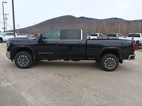 New 2026 GMC Sierra 3500 SLE w/ SLE Value Package image 4