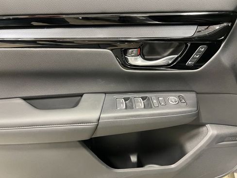 New 2025 Honda CR-V EX-L image 14