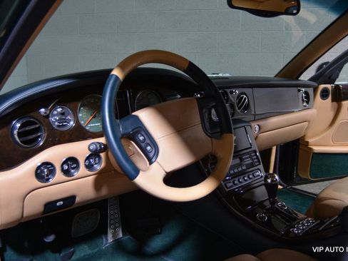 Used 2001 Bentley Arnage Red Label image 12