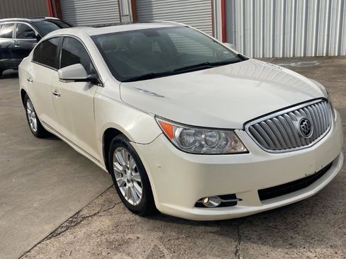 Used 2012 Buick LaCrosse Premium image 3