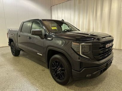 Certified 2025 GMC Sierra 1500 Elevation