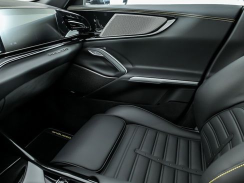 Used 2025 Ferrari Purosangue image 45