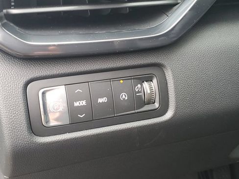 New 2026 GMC Acadia AT4 w/ Luxury Package AWD/4WD image 8