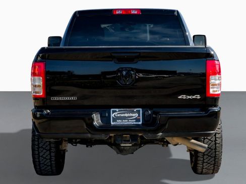 Used 2024 RAM 2500 Big Horn w/ Bed Utility Group image 9