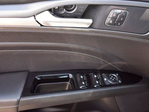 Used 2013 Ford Fusion Energi Titanium w/ Driver Assist Pkg FWD image 19