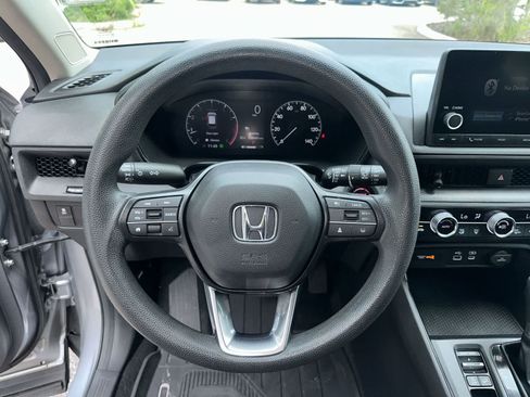 Used 2023 Honda CR-V EX image 17