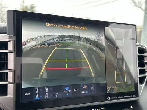 Used 2022 Toyota Tundra Limited image 14