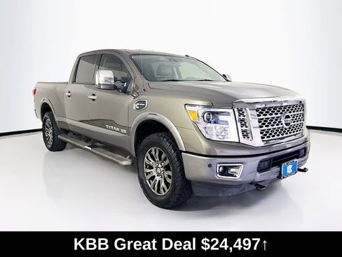 Used 2018 Nissan Titan Platinum Reserve w/ Platinum Utility Package AWD/4WD image 1