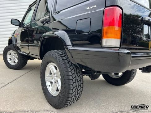 Used 2001 Jeep Cherokee Limited AWD/4WD image 10