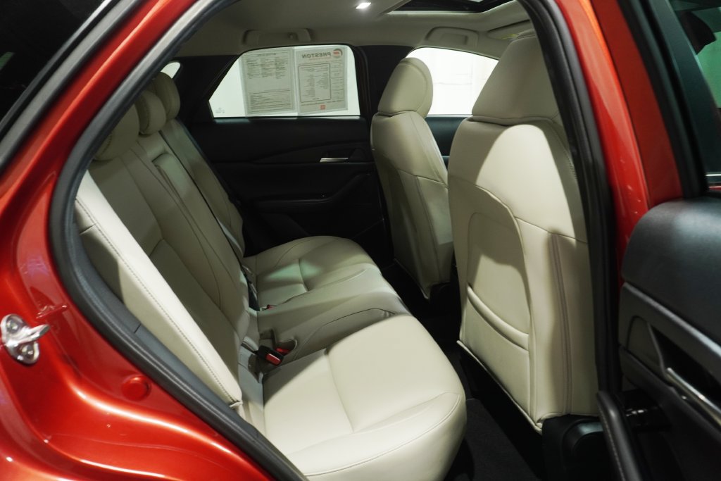 Used 2024 MAZDA CX-30 AWD 2.5 S w/ Preferred Package image 14