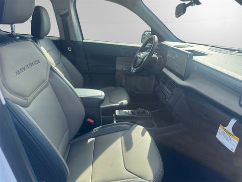 New 2026 Ford Maverick Lariat image 15