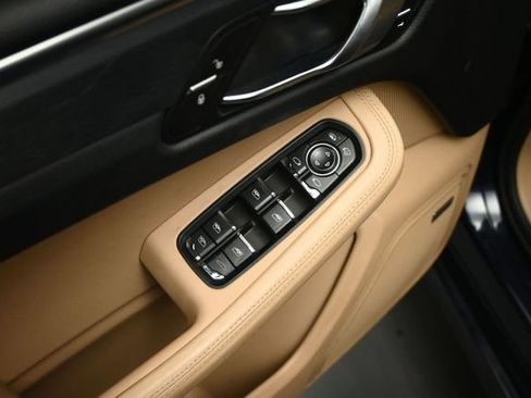 Used 2021 Porsche Macan GTS AWD/4WD image 50