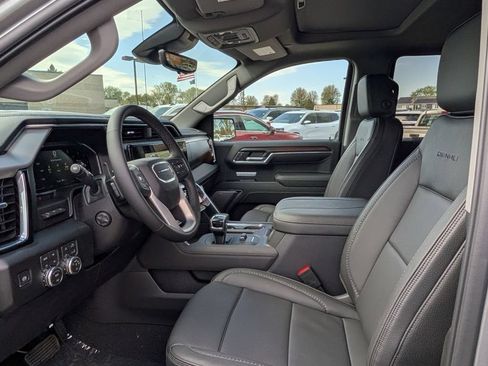 New 2026 GMC Sierra 1500 Denali w/ Denali Reserve Package AWD/4WD image 45