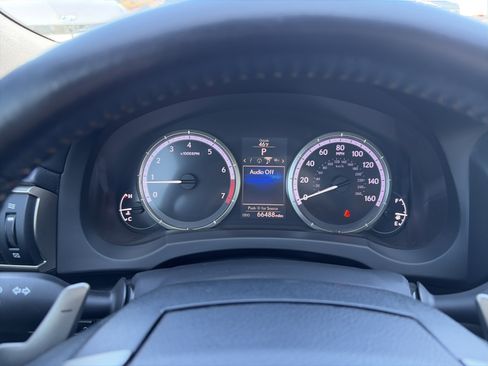 Used 2015 Lexus RC 350 w/ Luxury Package RWD image 11