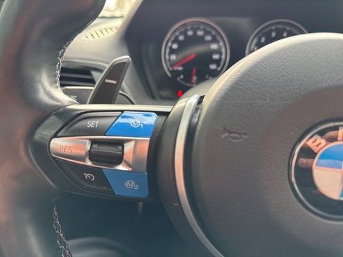 Used 2018 BMW M2 image 20