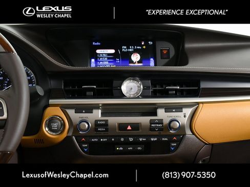 Used 2017 Lexus ES 350 image 29