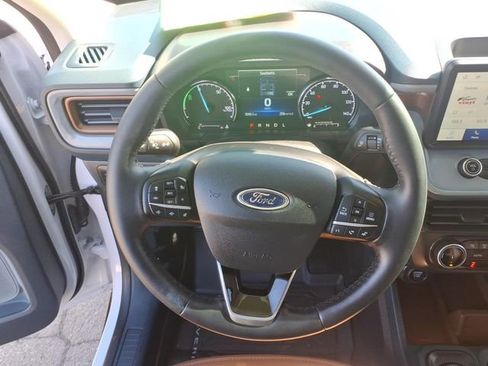 Certified 2024 Ford Maverick Lariat image 16