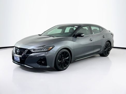 Used 2019 Nissan Maxima SR w/ Premium Package FWD image 1