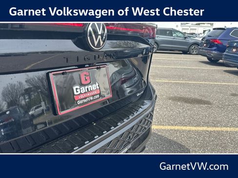 New 2026 Volkswagen Tiguan SE R-Line AWD/4WD image 30