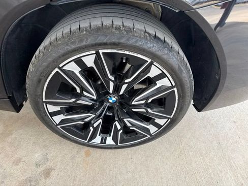 Used 2025 BMW X3 xDrive30i w/ M Sport Package AWD/4WD image 5