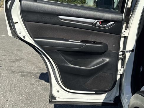 Used 2018 MAZDA CX-5 Sport image 13