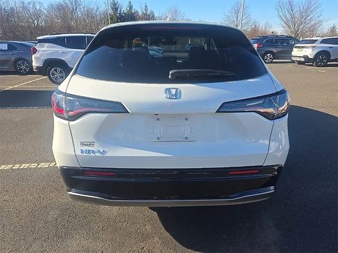 Certified 2023 Honda HR-V EX-L image 5